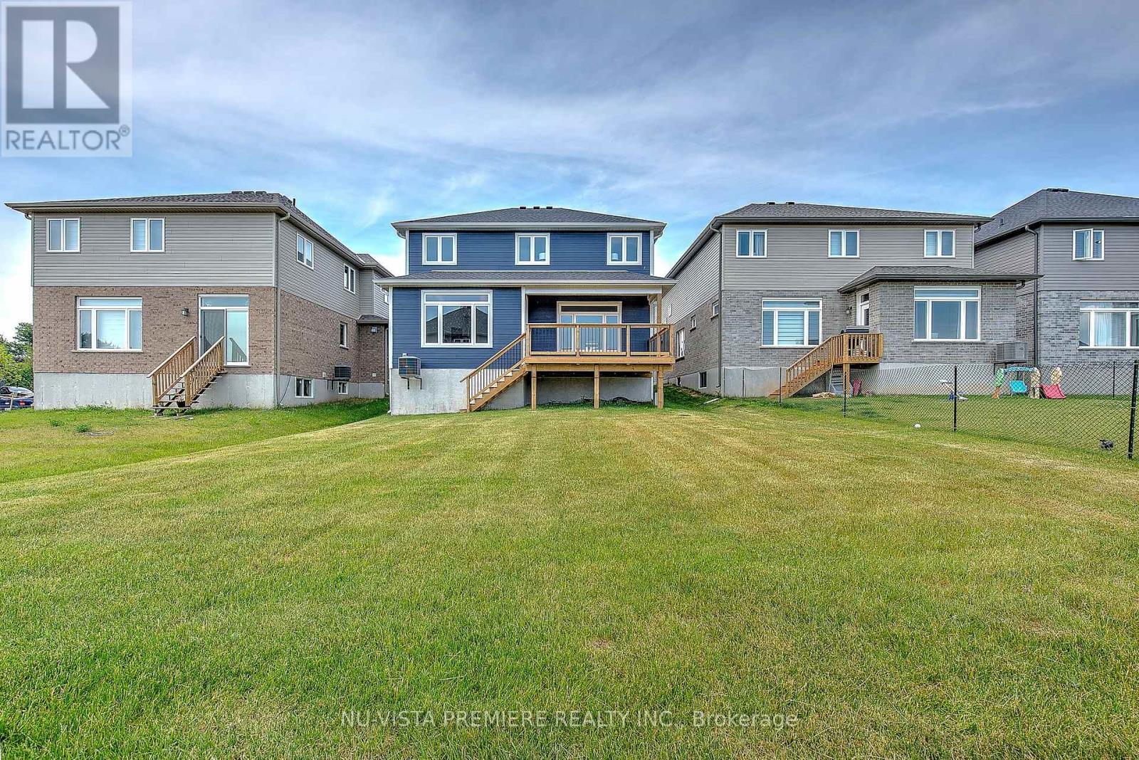 28 Basil Crescent, Middlesex Centre, Ontario  N0M 2A0 - Photo 43 - X12475693