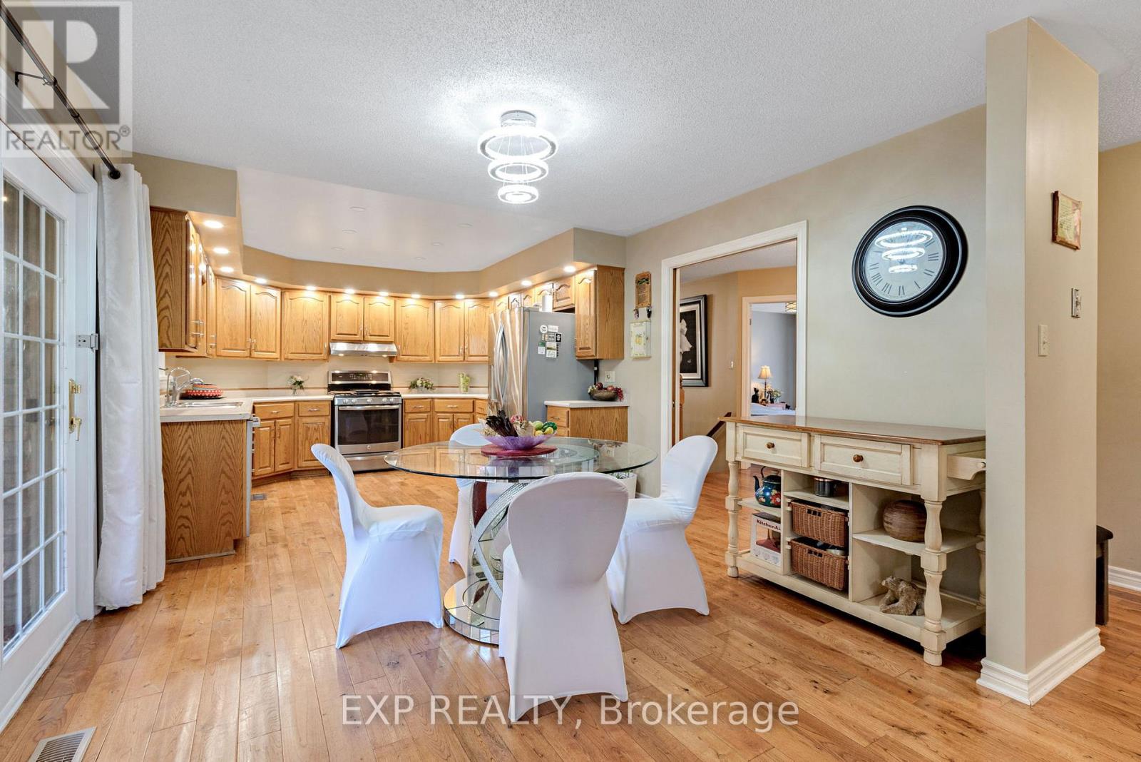 17 Abbey Lane, South Huron, Ontario  N0M 1S1 - Photo 12 - X12475703