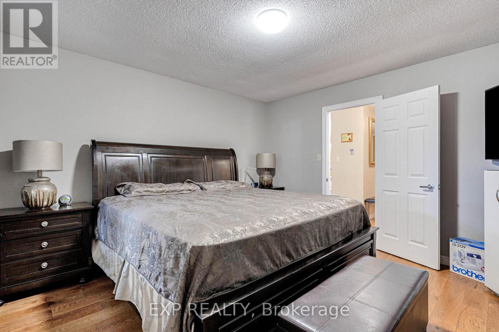17 Abbey Lane, South Huron, Ontario  N0M 1S1 - Photo 18 - X12475703