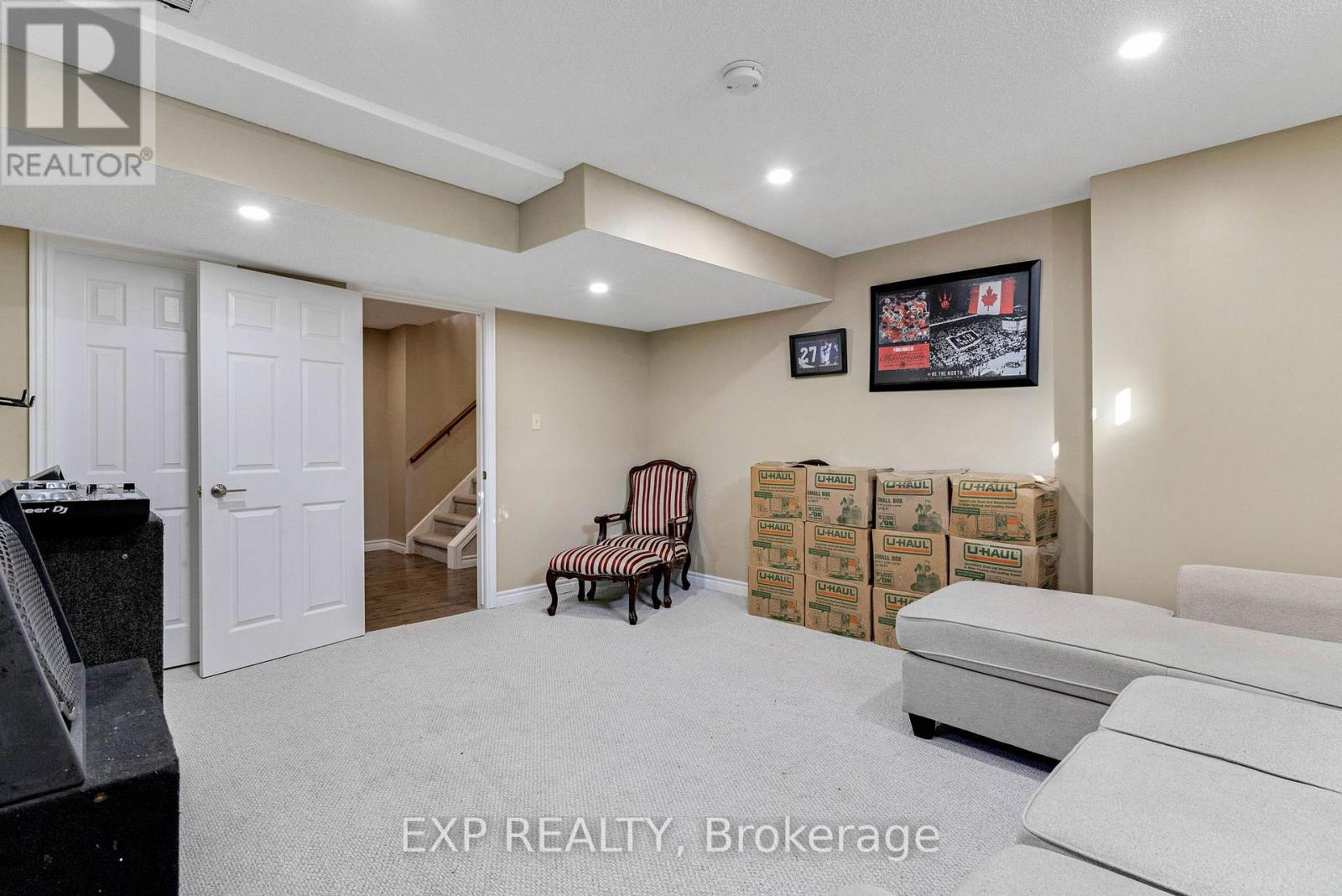 17 Abbey Lane, South Huron, Ontario  N0M 1S1 - Photo 37 - X12475703