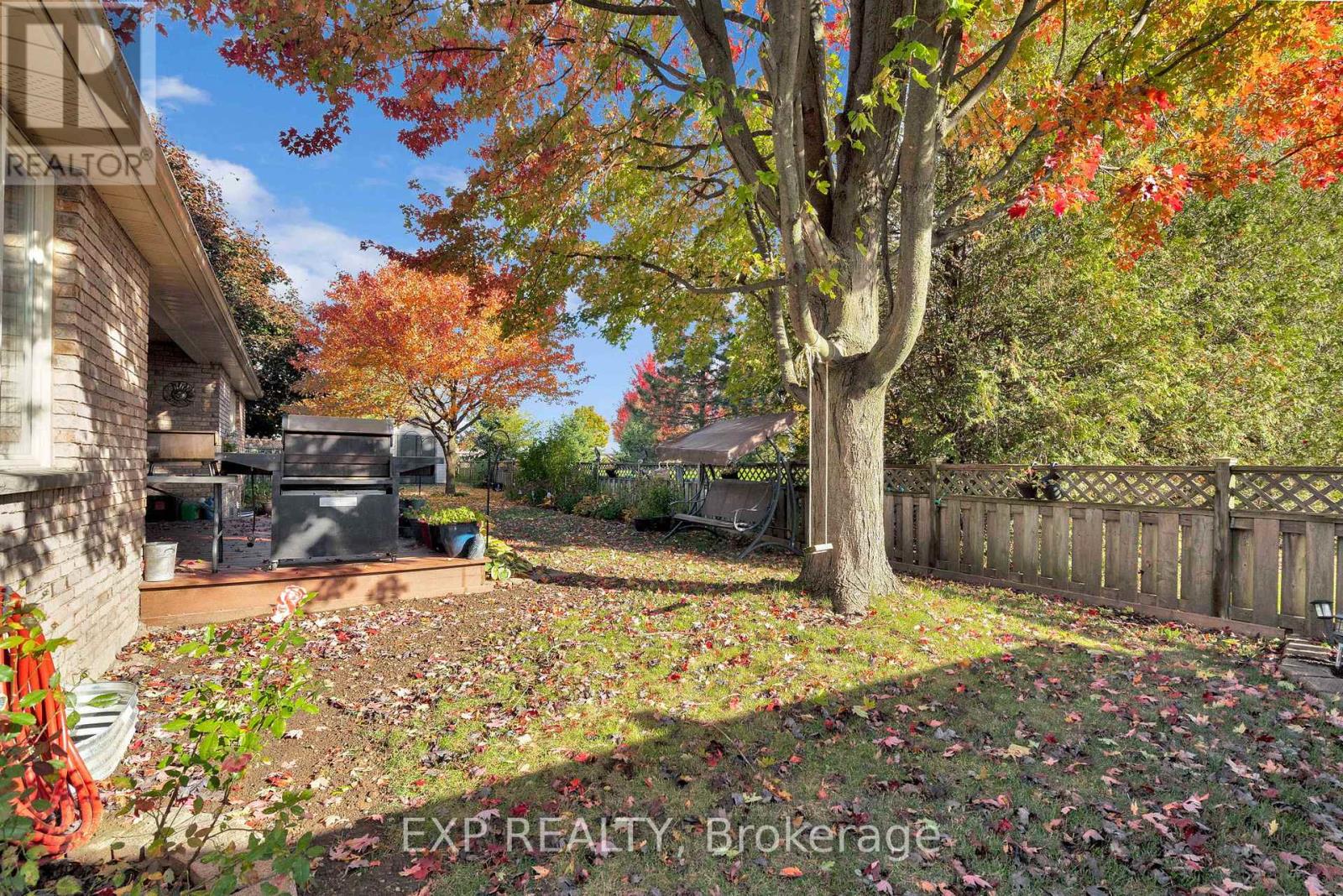 17 Abbey Lane, South Huron, Ontario  N0M 1S1 - Photo 41 - X12475703