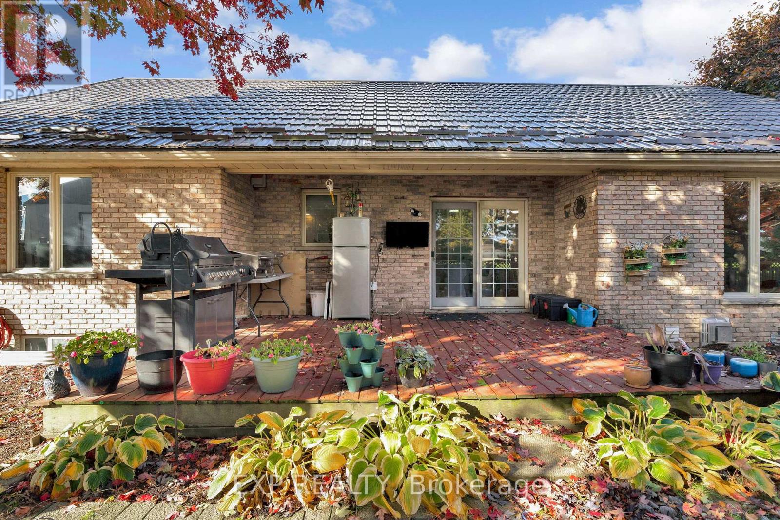 17 Abbey Lane, South Huron, Ontario  N0M 1S1 - Photo 42 - X12475703