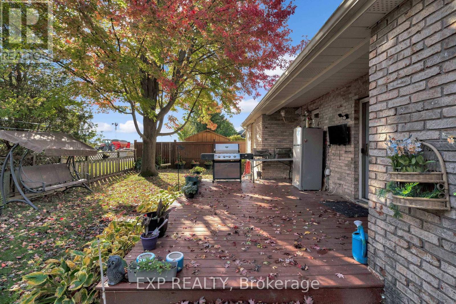 17 Abbey Lane, South Huron, Ontario  N0M 1S1 - Photo 44 - X12475703