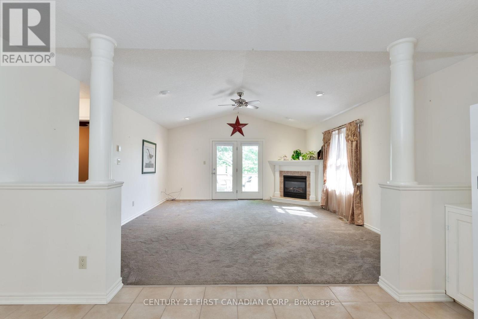 14 - 410 Burwell Road, St. Thomas, Ontario  N5P 4N6 - Photo 11 - X12475720