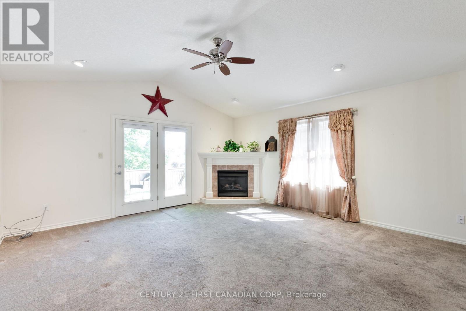 14 - 410 Burwell Road, St. Thomas, Ontario  N5P 4N6 - Photo 13 - X12475720