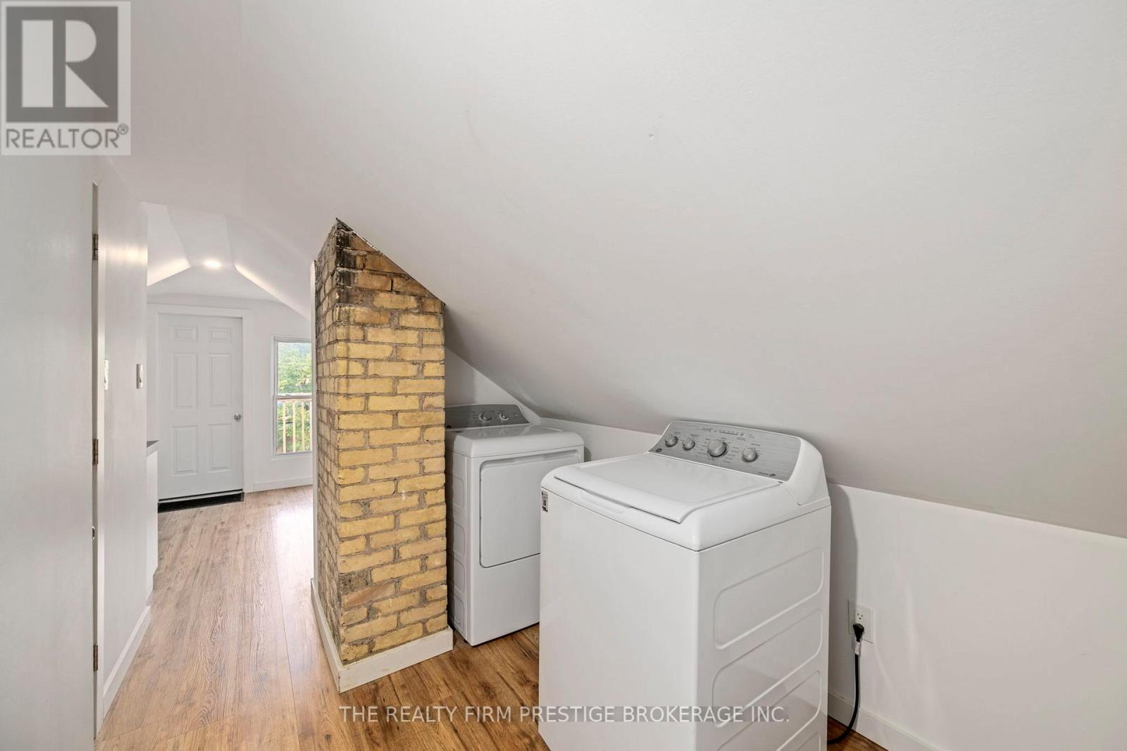 588 Rosedale Street, London East, Ontario  N6B 2C6 - Photo 21 - X12475753