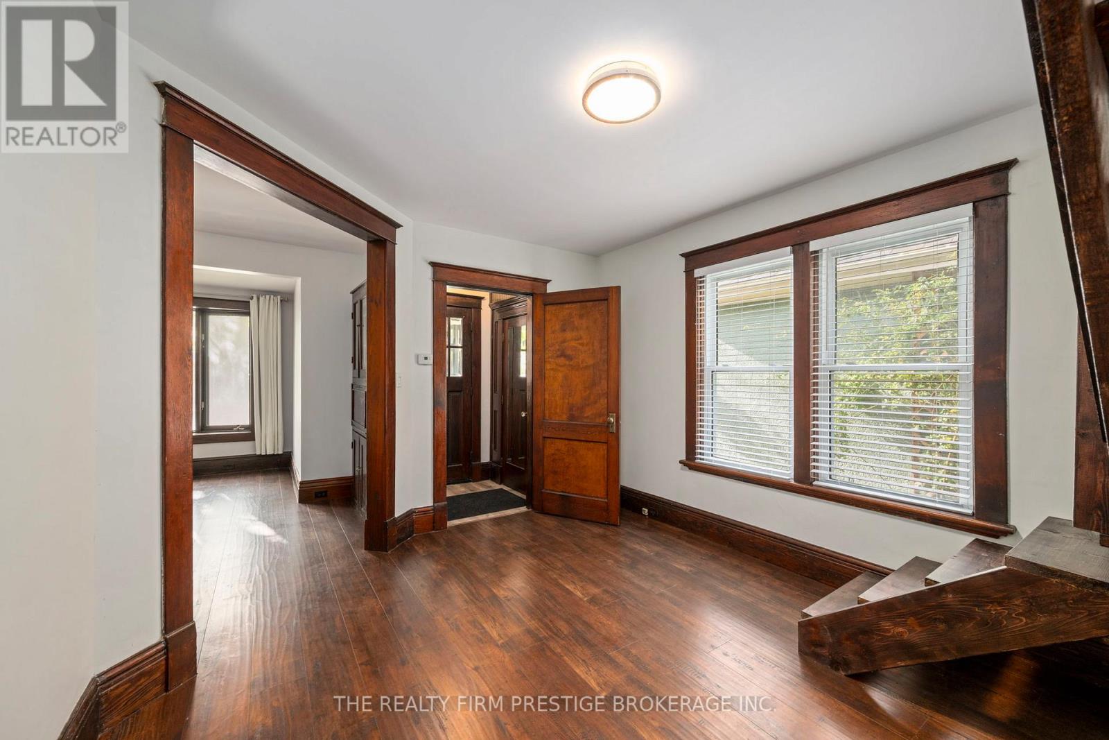 588 Rosedale Street, London East, Ontario  N6B 2C6 - Photo 6 - X12475753