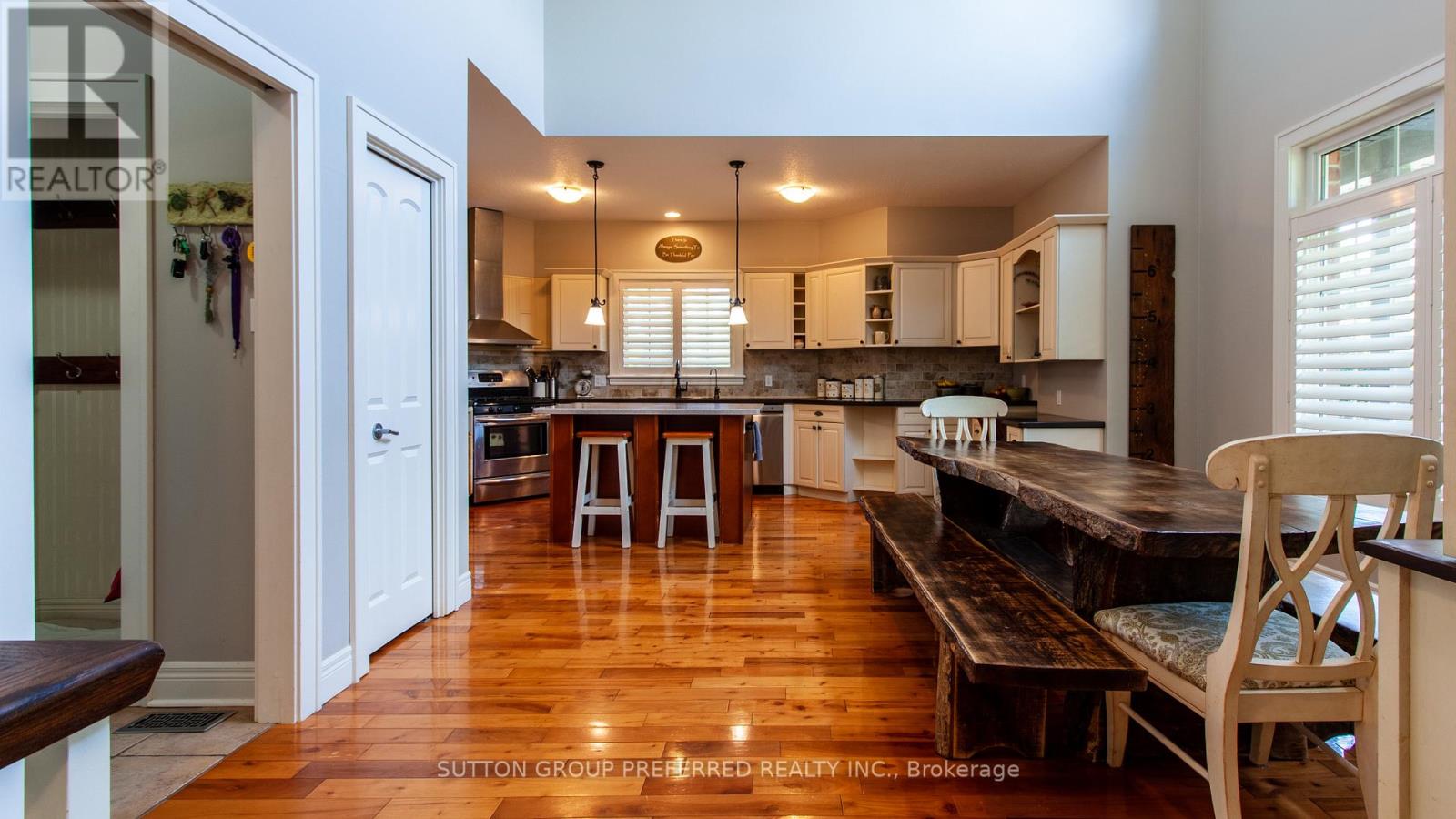 13315 Westbury Drive, Malahide, Ontario  N0L 2J0 - Photo 16 - X12475804