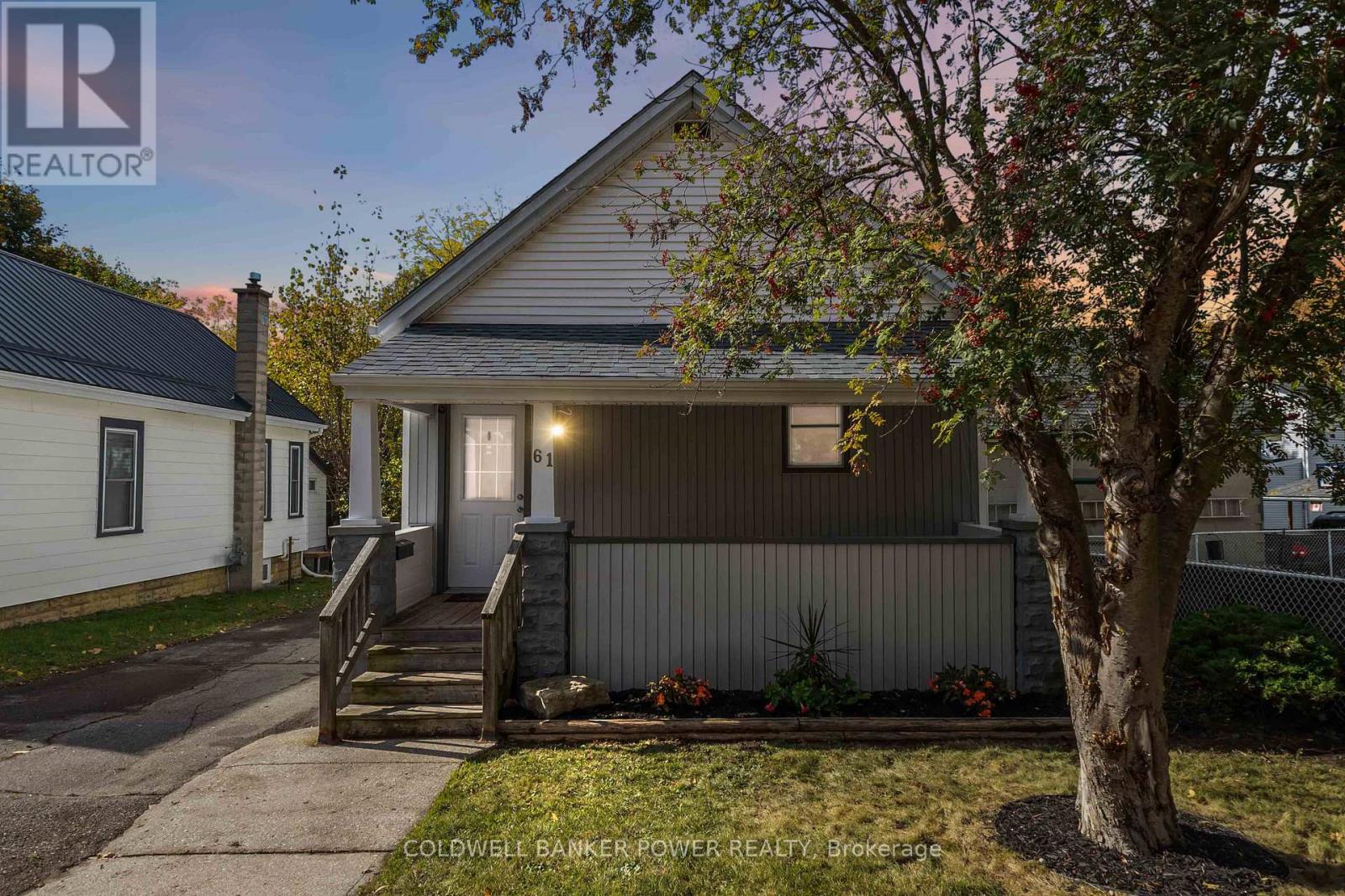 61 Brookside Street, London South, Ontario  N5Z 3J6 - Photo 2 - X12475832