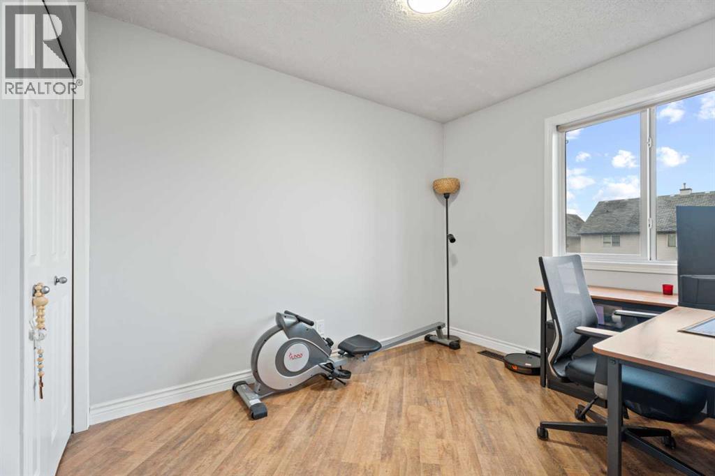 242 Elgin Place Se, Calgary, Alberta  T2Z 4V8 - Photo 24 - A2264618