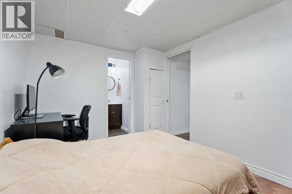 242 Elgin Place Se, Calgary, Alberta  T2Z 4V8 - Photo 34 - A2264618
