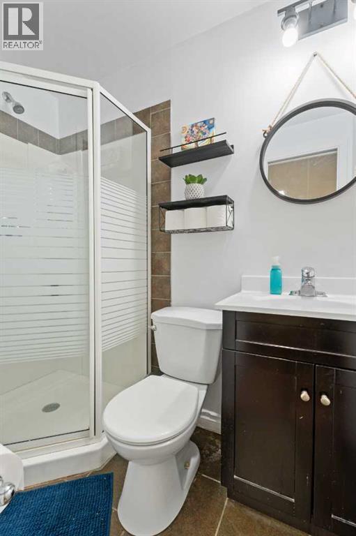 242 Elgin Place Se, Calgary, Alberta  T2Z 4V8 - Photo 35 - A2264618