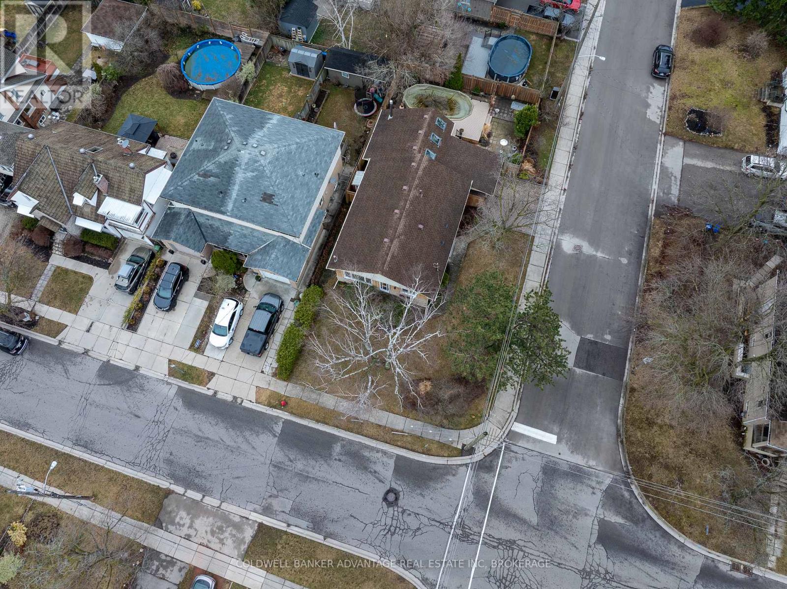 17 Wardrope Avenue, Hamilton (Stoney Creek), Ontario  L8G 1R9 - Photo 35 - X12475551