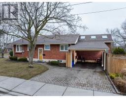 17 WARDROPE AVENUE, Hamilton, Ontario