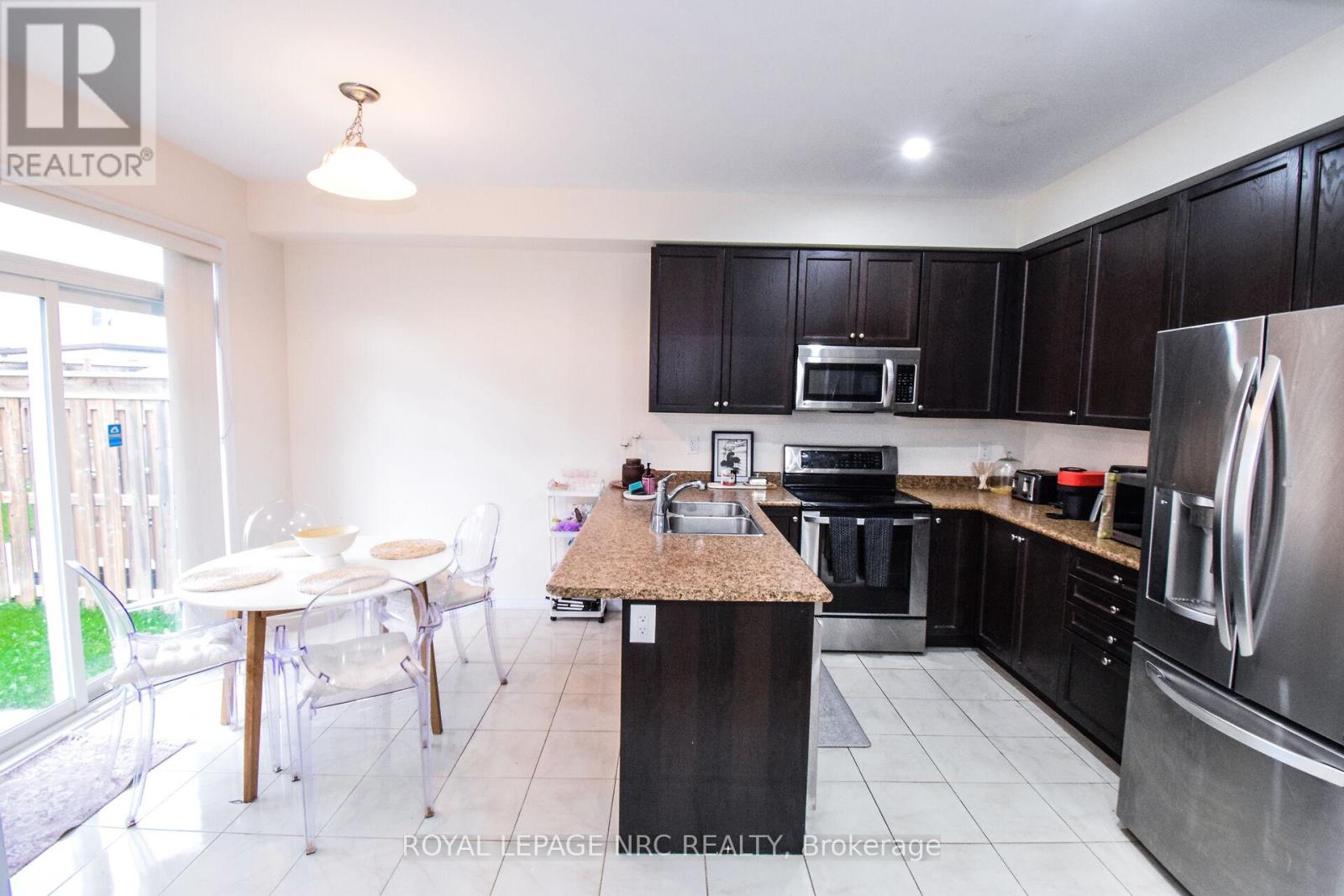 7794 Sassafras Trail, Niagara Falls, Ontario  L2H 0N5 - Photo 16 - X12475667