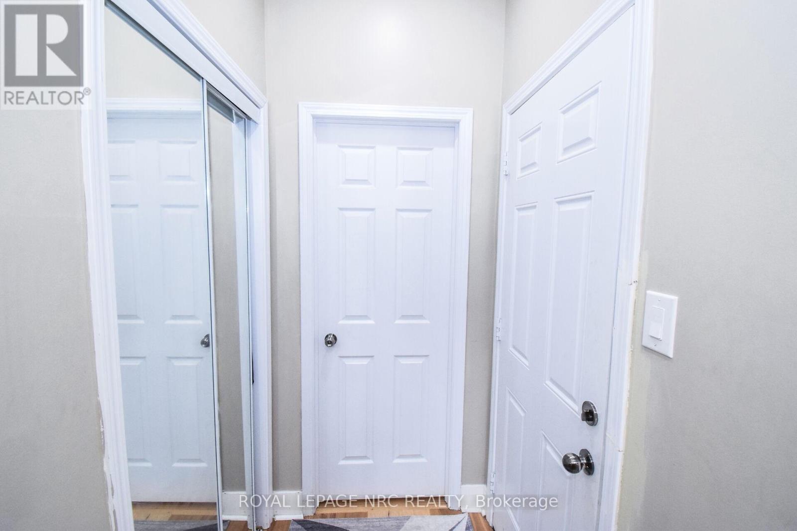7794 Sassafras Trail, Niagara Falls, Ontario  L2H 0N5 - Photo 25 - X12475667