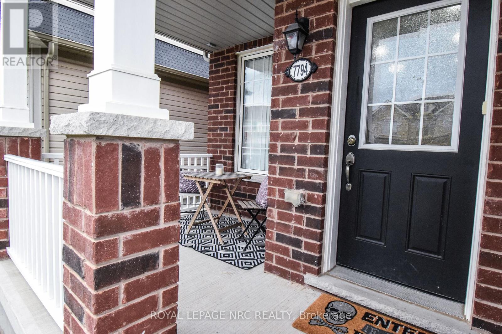 7794 Sassafras Trail, Niagara Falls, Ontario  L2H 0N5 - Photo 3 - X12475667