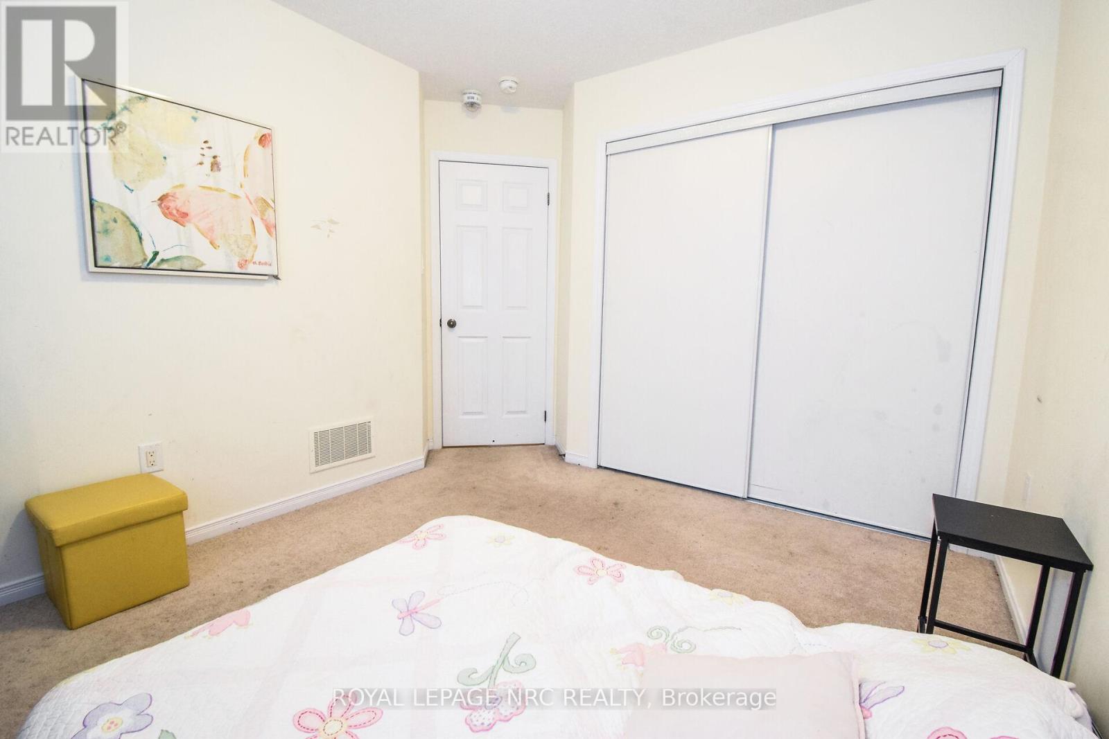 7794 Sassafras Trail, Niagara Falls, Ontario  L2H 0N5 - Photo 38 - X12475667