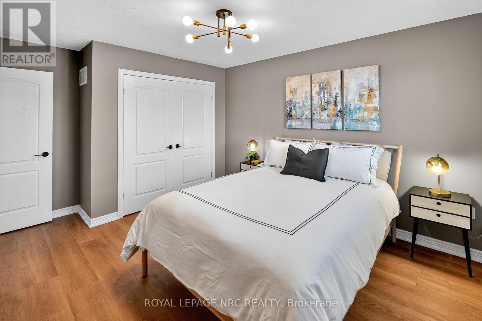 15 - 40 Dartmouth Gate, Hamilton, Ontario  L8E 0C4 - Photo 19 - X12475675