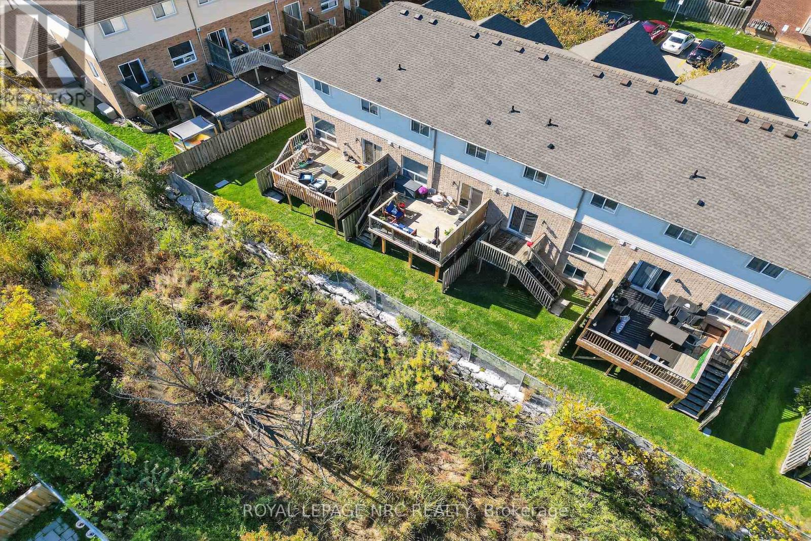 15 - 40 Dartmouth Gate, Hamilton, Ontario  L8E 0C4 - Photo 33 - X12475675