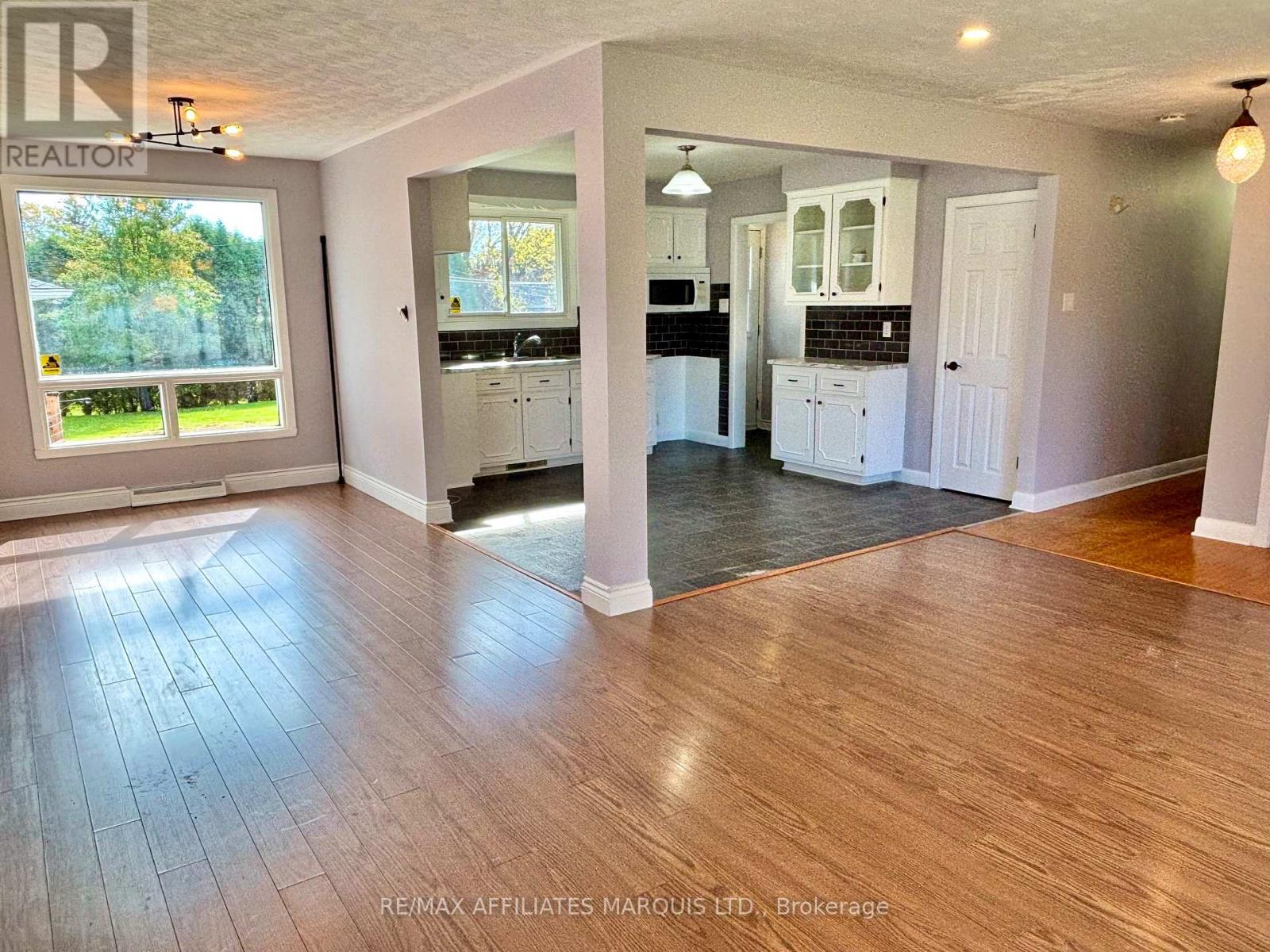 1007 Lasalle Road, Cornwall, Ontario  K6H 2W2 - Photo 11 - X12475662