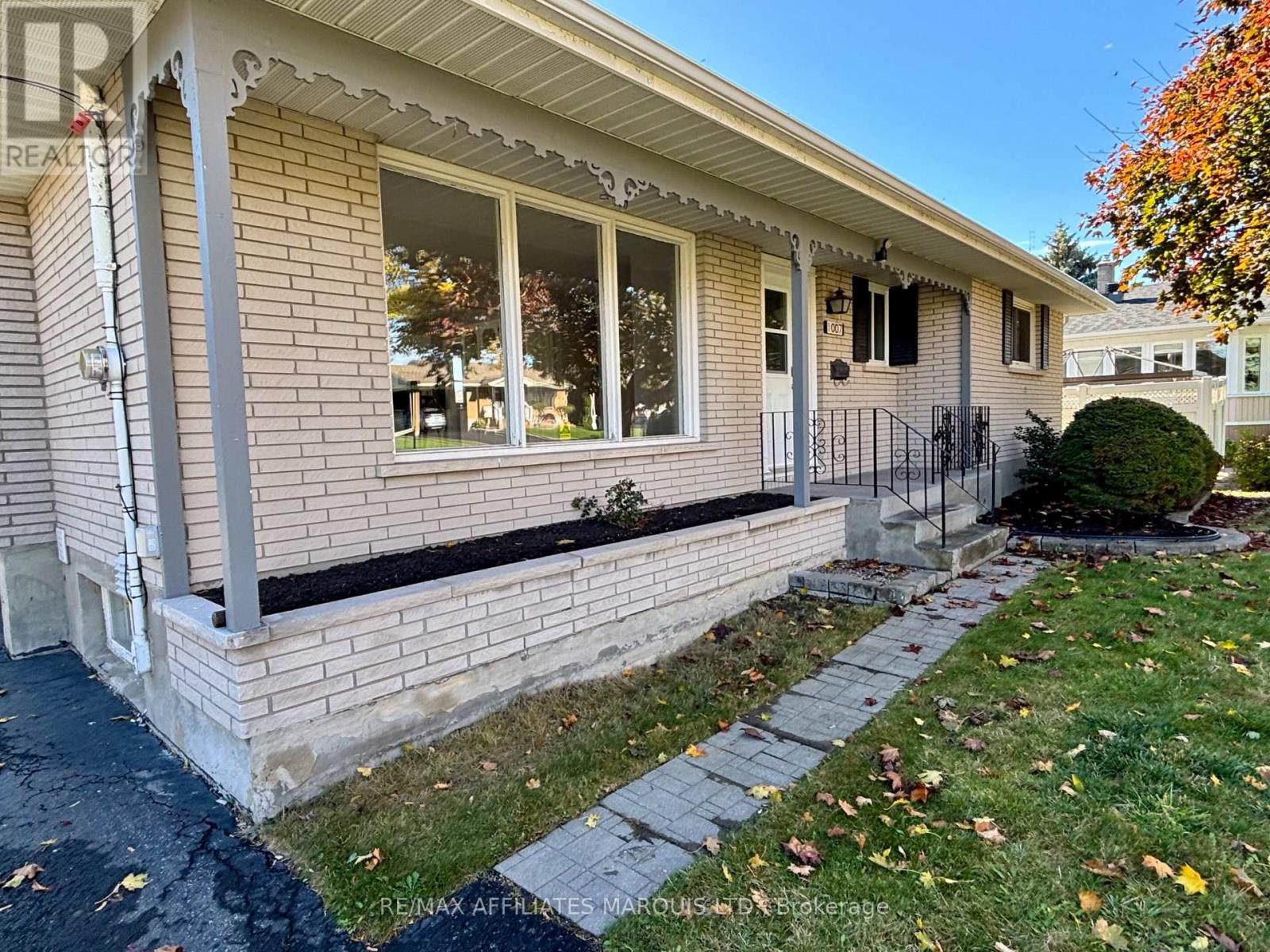 1007 Lasalle Road, Cornwall, Ontario  K6H 2W2 - Photo 4 - X12475662