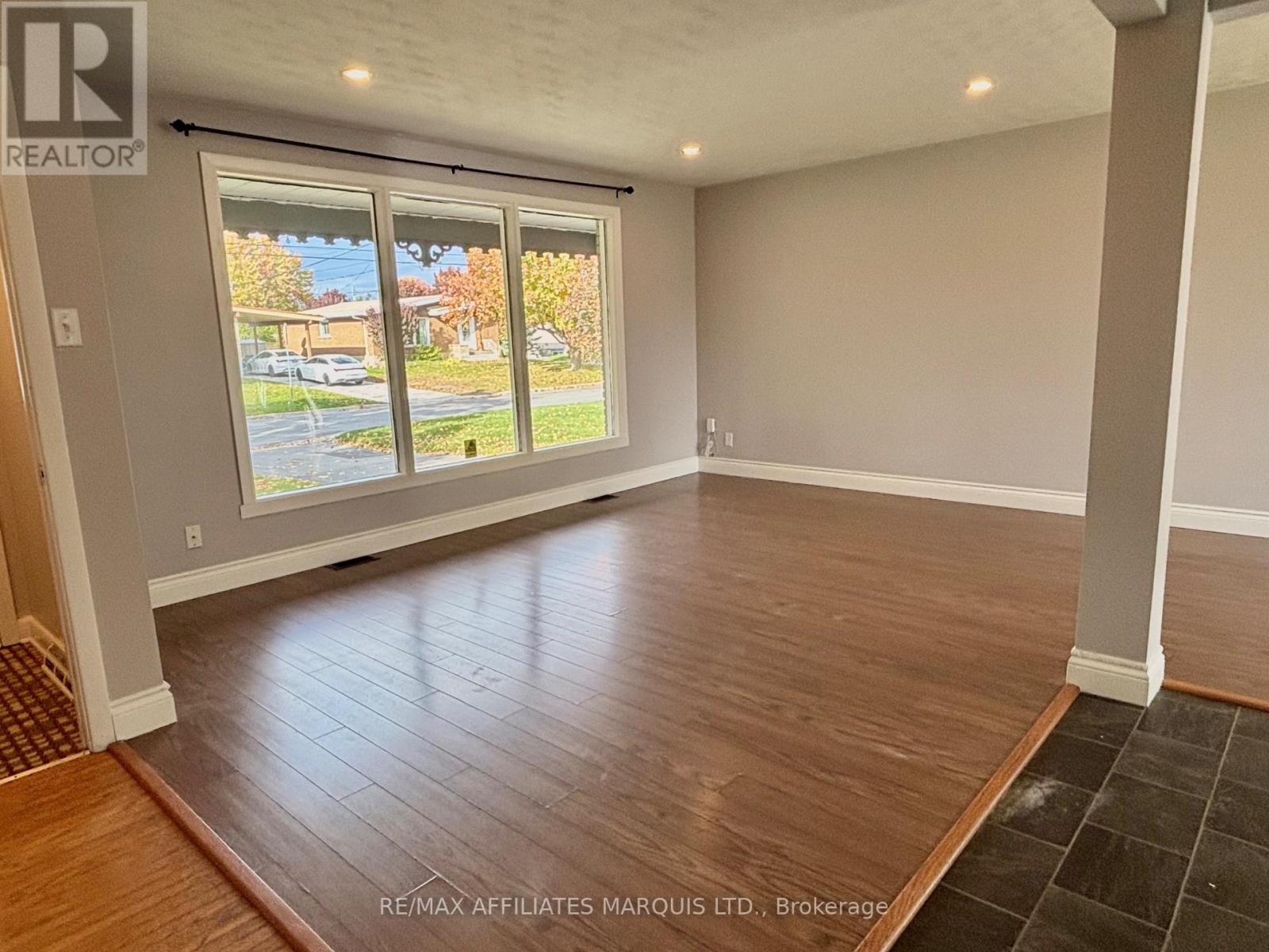 1007 Lasalle Road, Cornwall, Ontario  K6H 2W2 - Photo 8 - X12475662