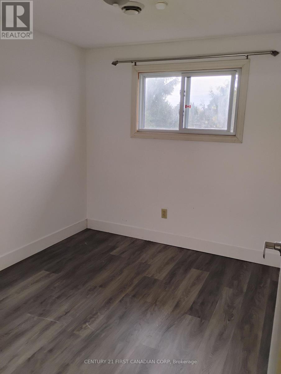 577 Third Street, London East, Ontario  N5V 4B9 - Photo 17 - X12475902