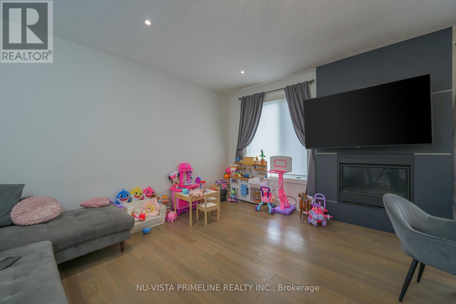 16 - 499 Sophia Crescent N, London North, Ontario  N6G 0T5 - Photo 13 - X12475932