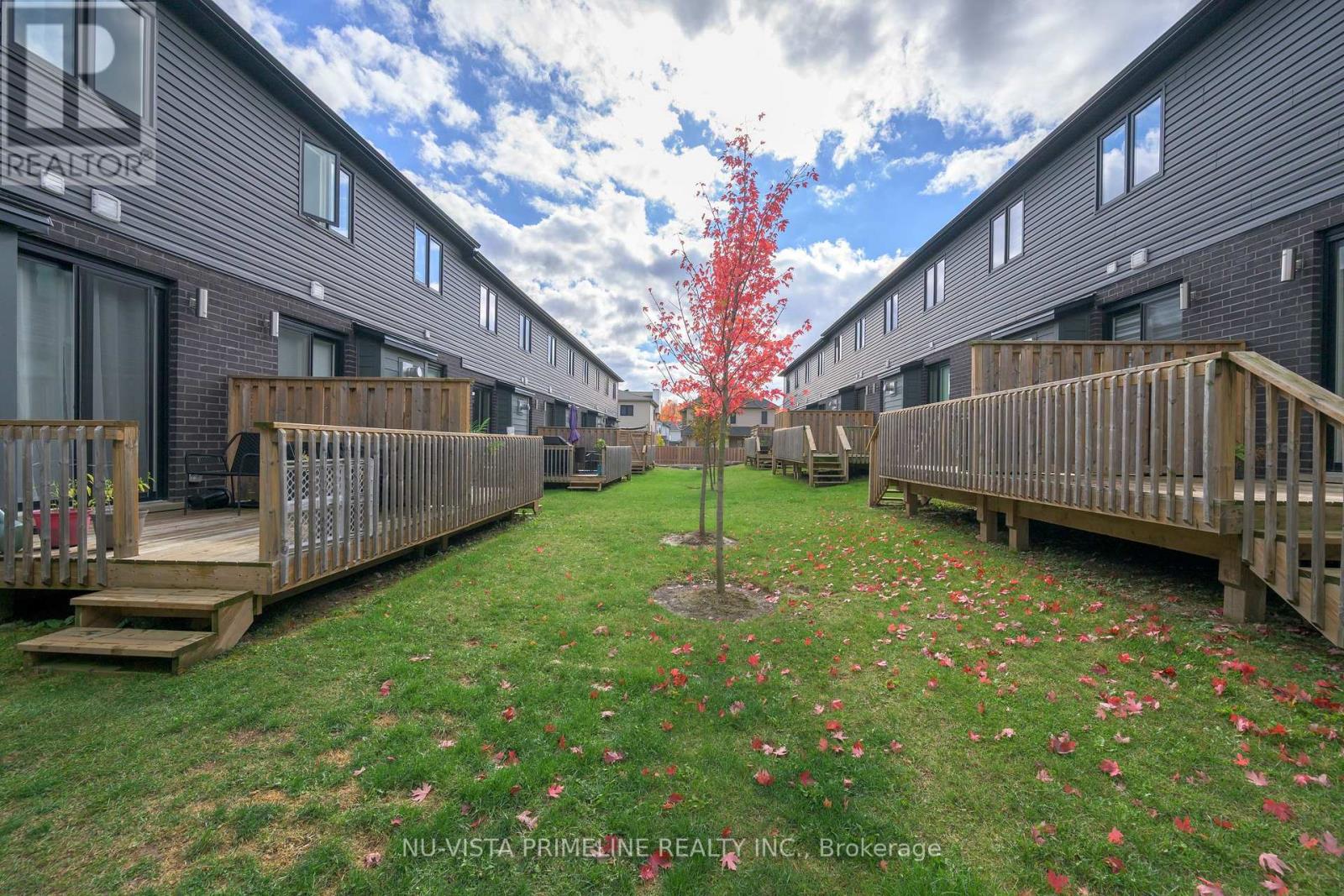 16 - 499 Sophia Crescent N, London North, Ontario  N6G 0T5 - Photo 6 - X12475932