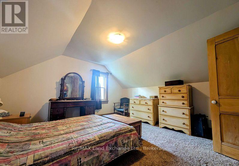 431 Coombs Street, North Huron, Ontario  N0M 1H0 - Photo 20 - X12475577