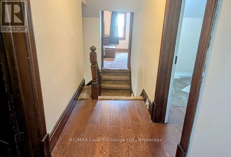 431 Coombs Street, North Huron, Ontario  N0M 1H0 - Photo 27 - X12475577