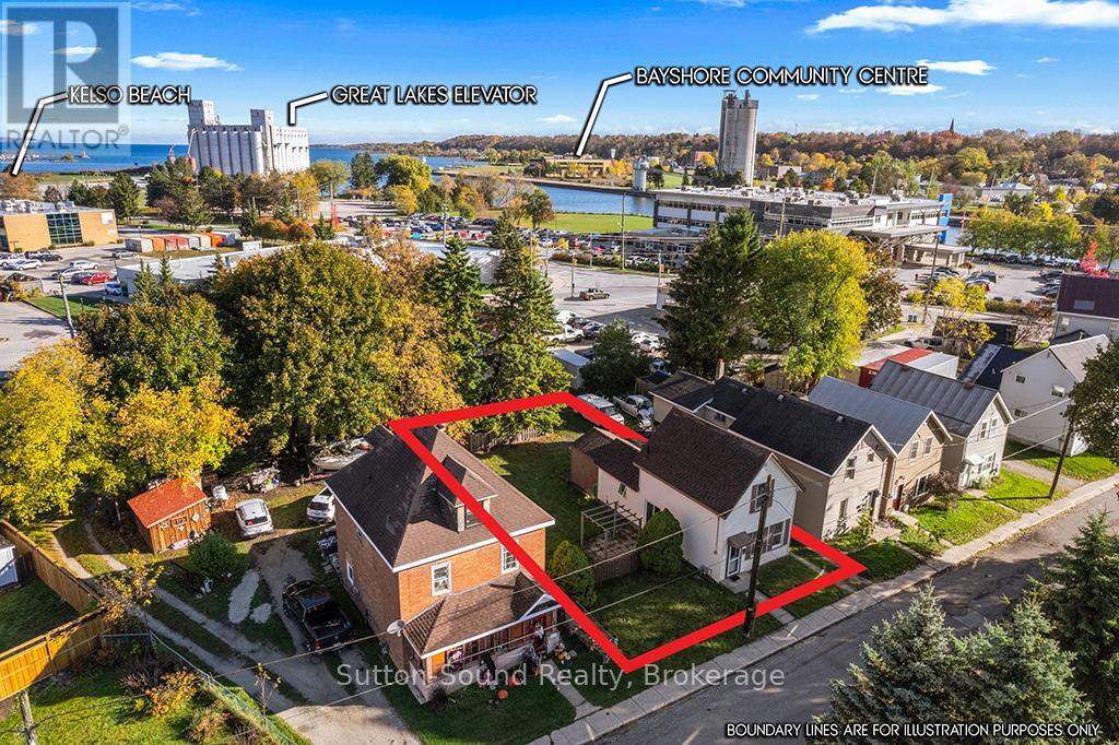 158 13th Street W, Owen Sound, Ontario  N4K 3W4 - Photo 1 - X12475578