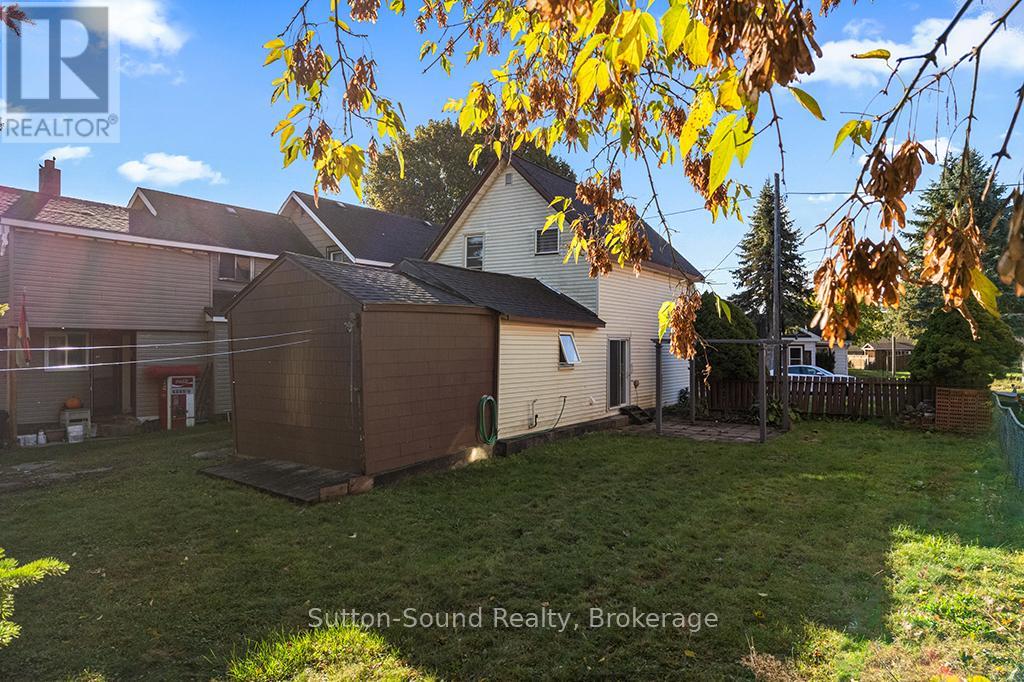 158 13th Street W, Owen Sound, Ontario  N4K 3W4 - Photo 31 - X12475578