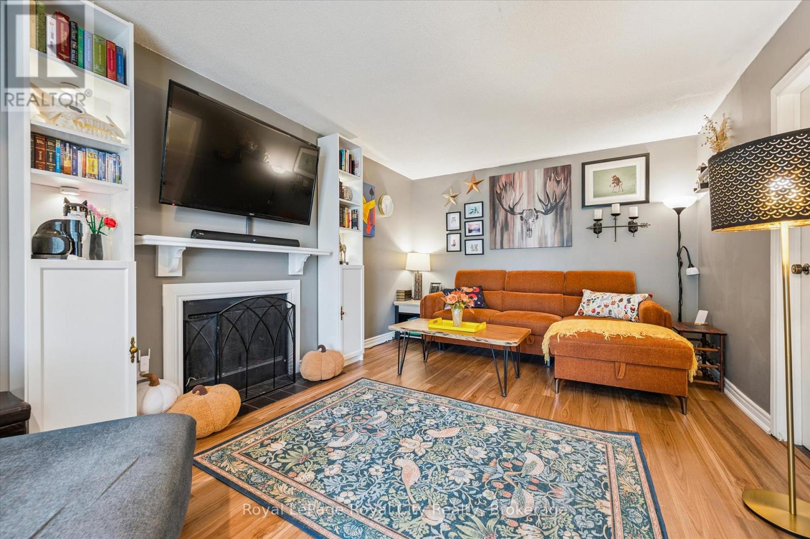 406 Scottsdale Drive, Guelph (Dovercliffe Park/old University), Ontario  N1G 2Z8 - Photo 11 - X12475598