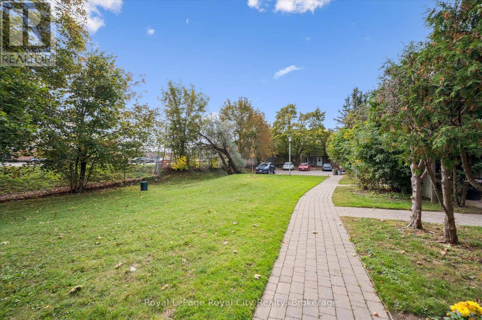 406 Scottsdale Drive, Guelph (Dovercliffe Park/old University), Ontario  N1G 2Z8 - Photo 35 - X12475598
