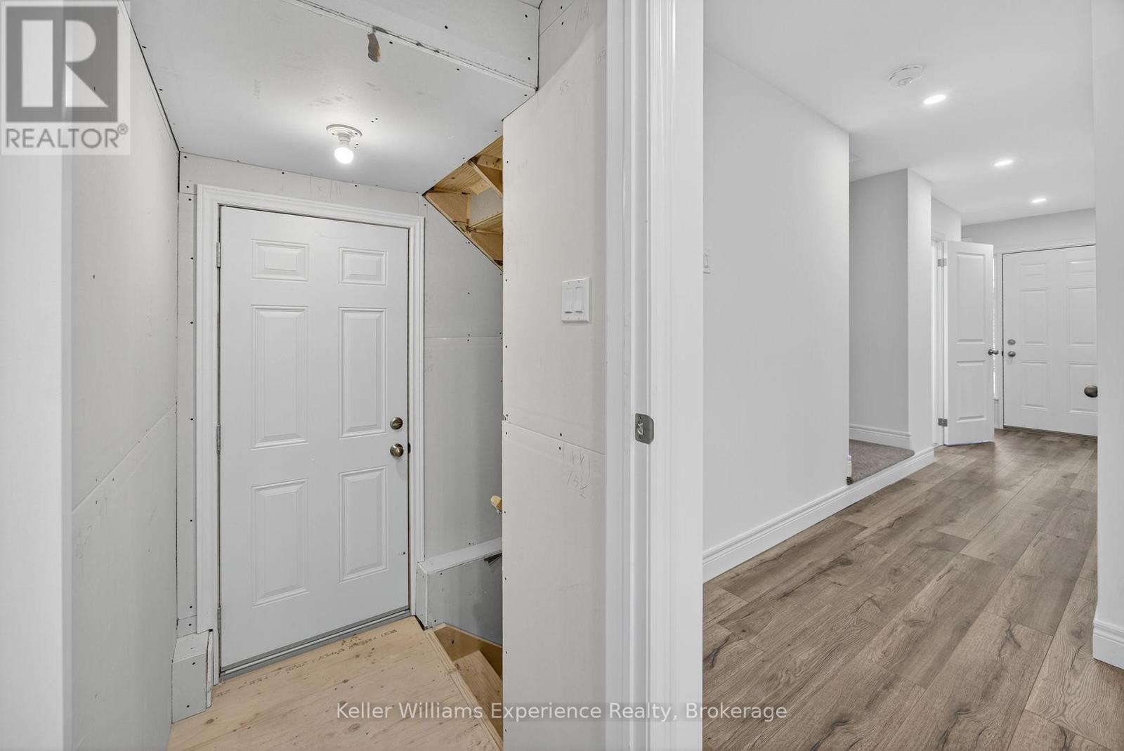 24 Mcconnell Crescent, Bracebridge (Macaulay), Ontario  P1L 0N7 - Photo 7 - X12475631