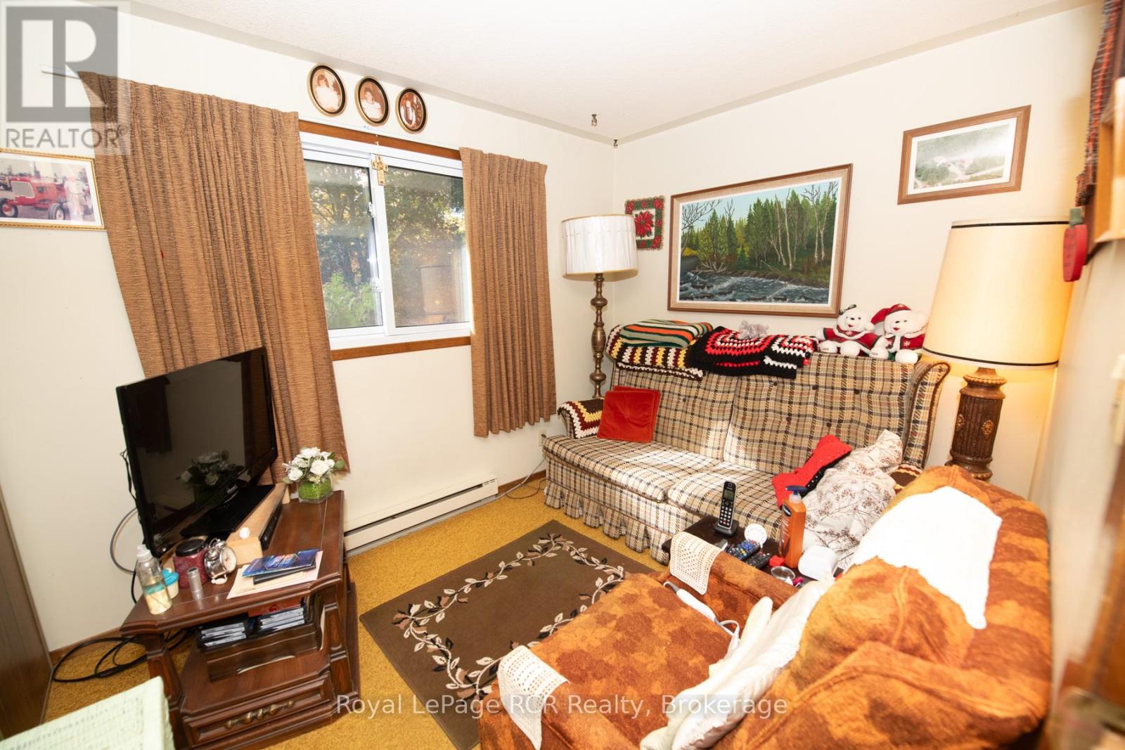 84211 Southgate Road 08 Road E, Southgate, Ontario  N0G 2L0 - Photo 14 - X12475756