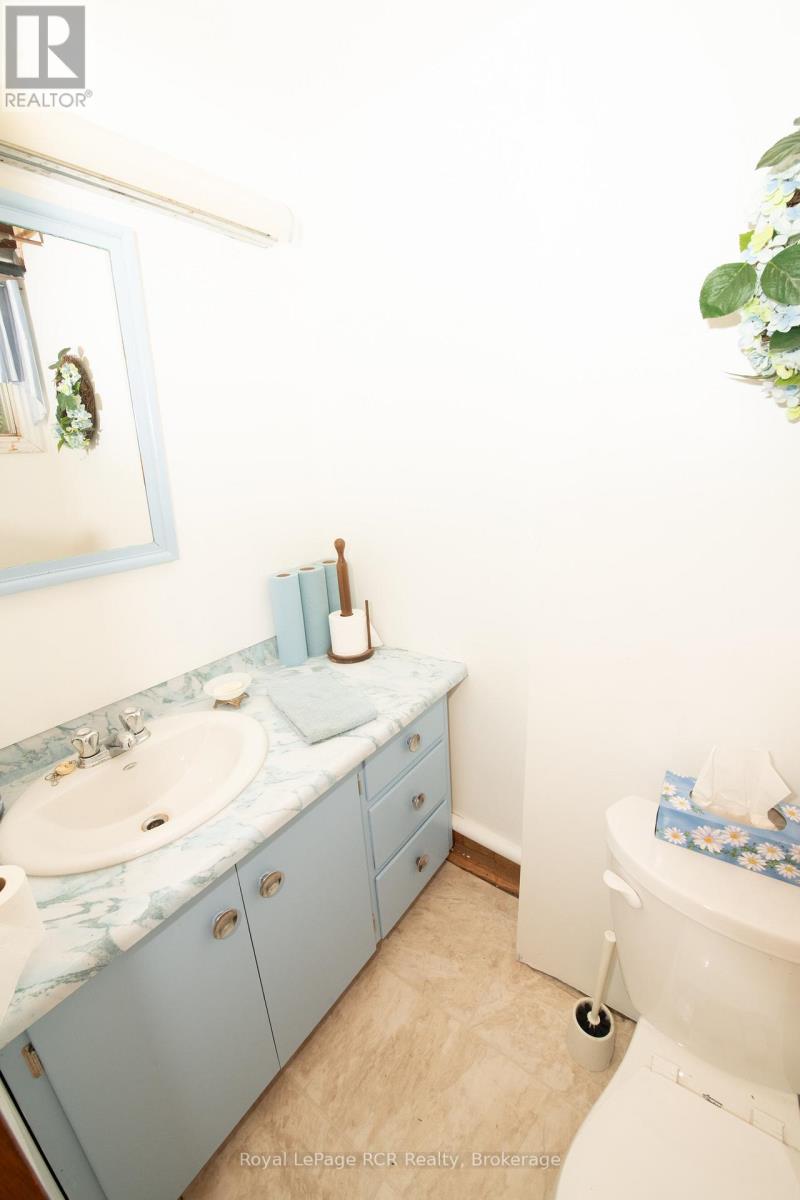 84211 Southgate Road 08 Road E, Southgate, Ontario  N0G 2L0 - Photo 3 - X12475756