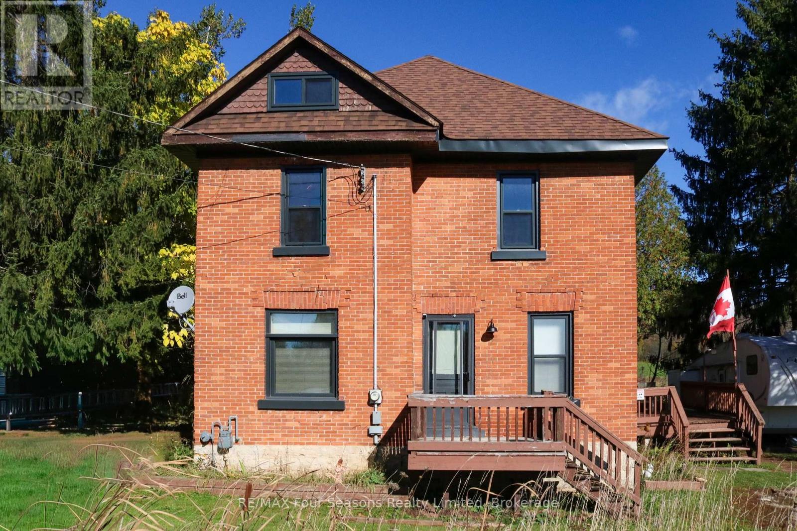 204713 26 Highway, Meaford, Ontario  N4K 5W4 - Photo 2 - X12475780