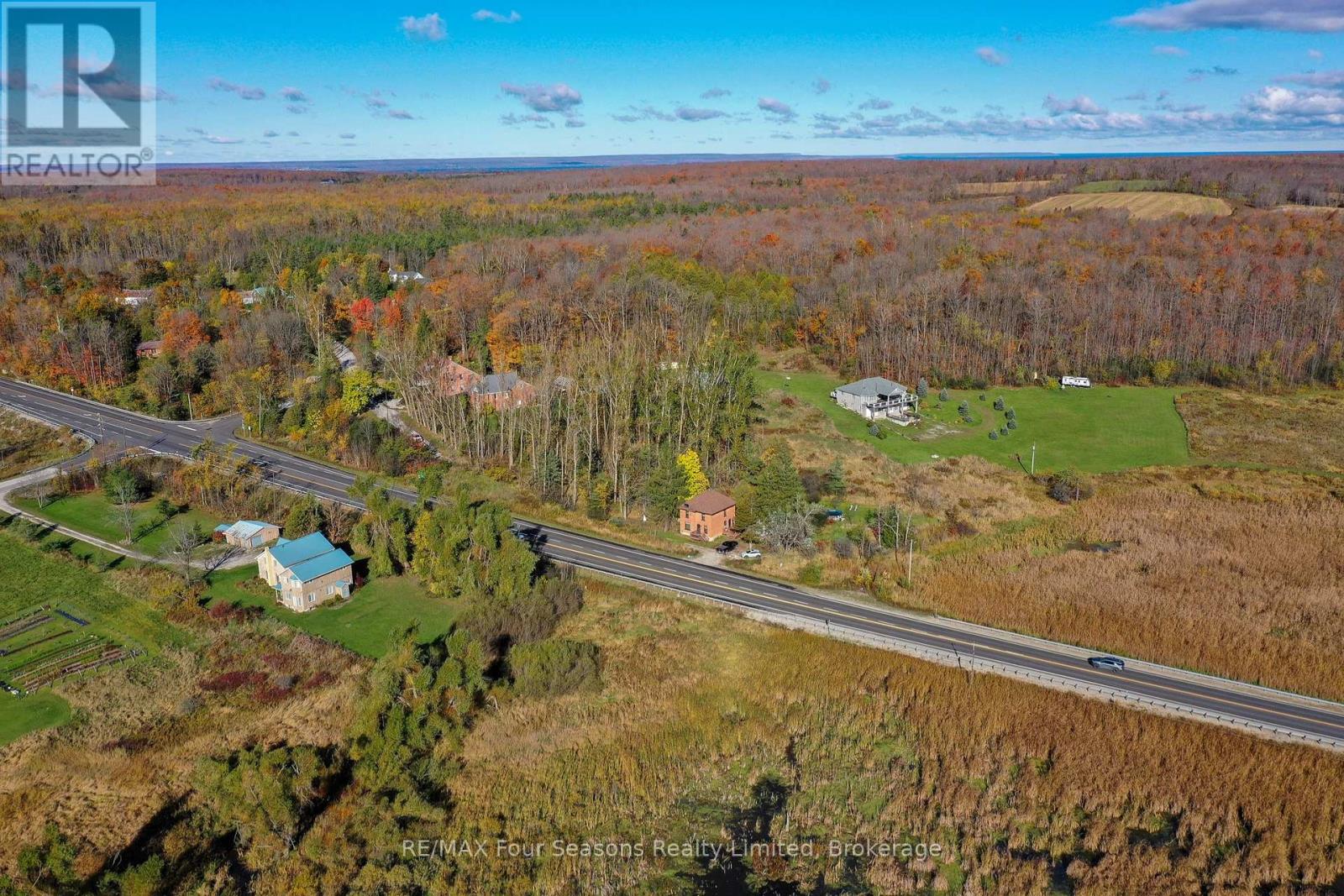 204713 26 Highway, Meaford, Ontario  N4K 5W4 - Photo 31 - X12475780