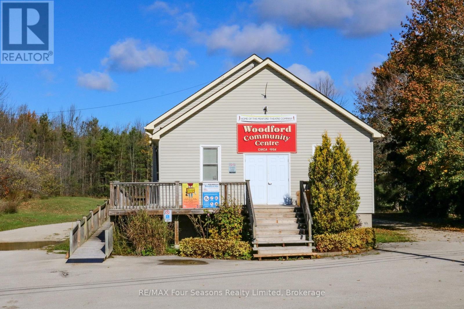 204713 26 Highway, Meaford, Ontario  N4K 5W4 - Photo 32 - X12475780