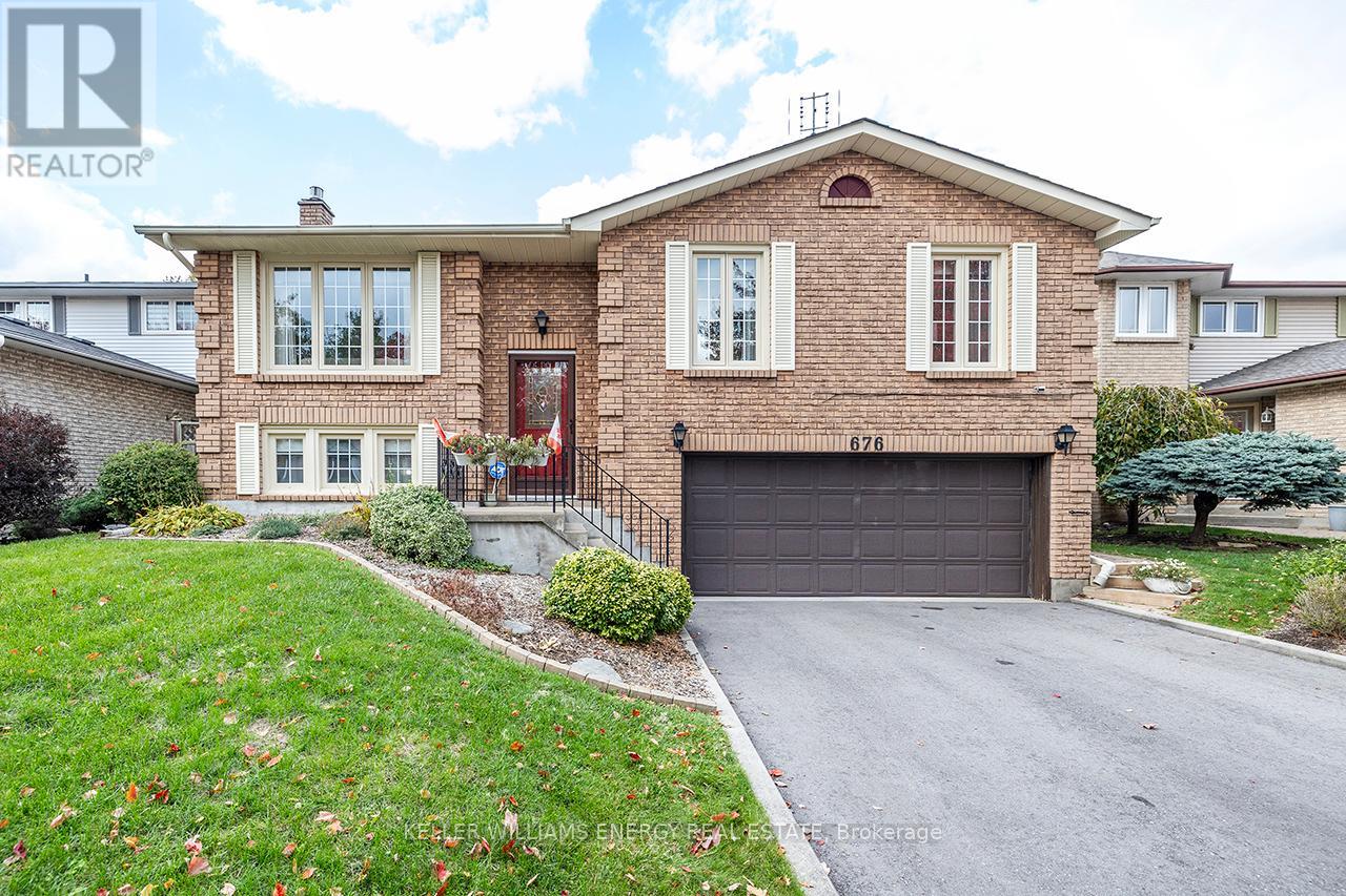 676 WHISTLER DRIVE, Oshawa, Ontario