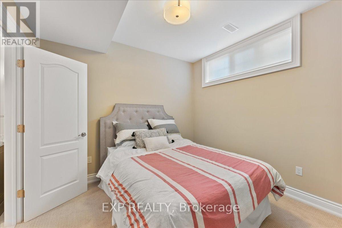 58 Coach Crescent, Whitby, Ontario  L1R 0L1 - Photo 39 - E12475732