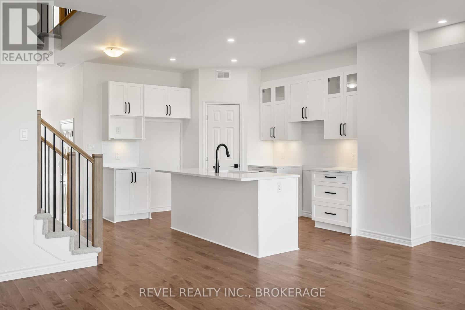 1413 Demers Avenue, Kingston (East Gardiners Rd), Ontario  K7M 0H8 - Photo 6 - X12475559