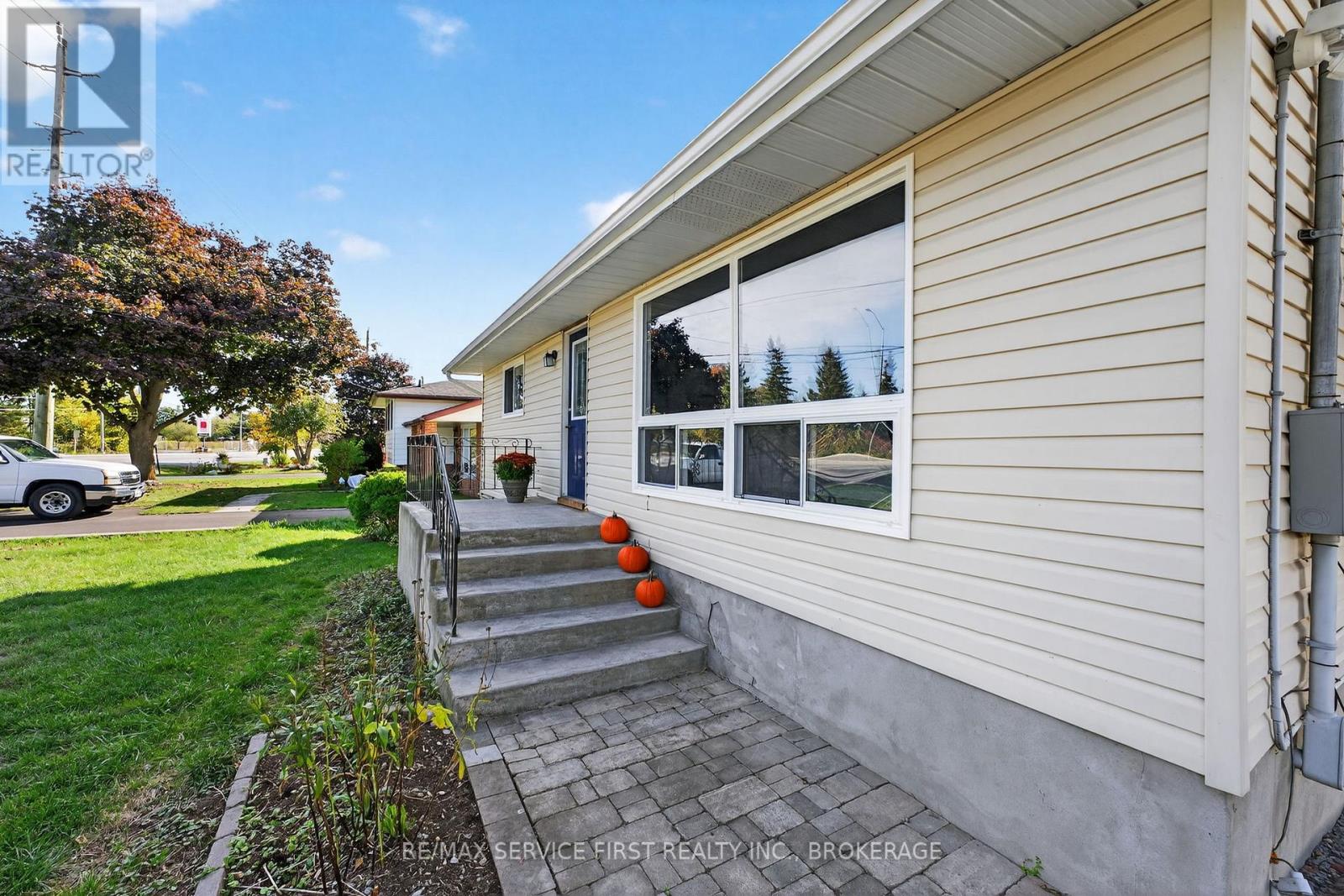 3007 Princess Street, Kingston (North Of Taylor-Kidd Blvd), Ontario  K7L 4V2 - Photo 3 - X12475670