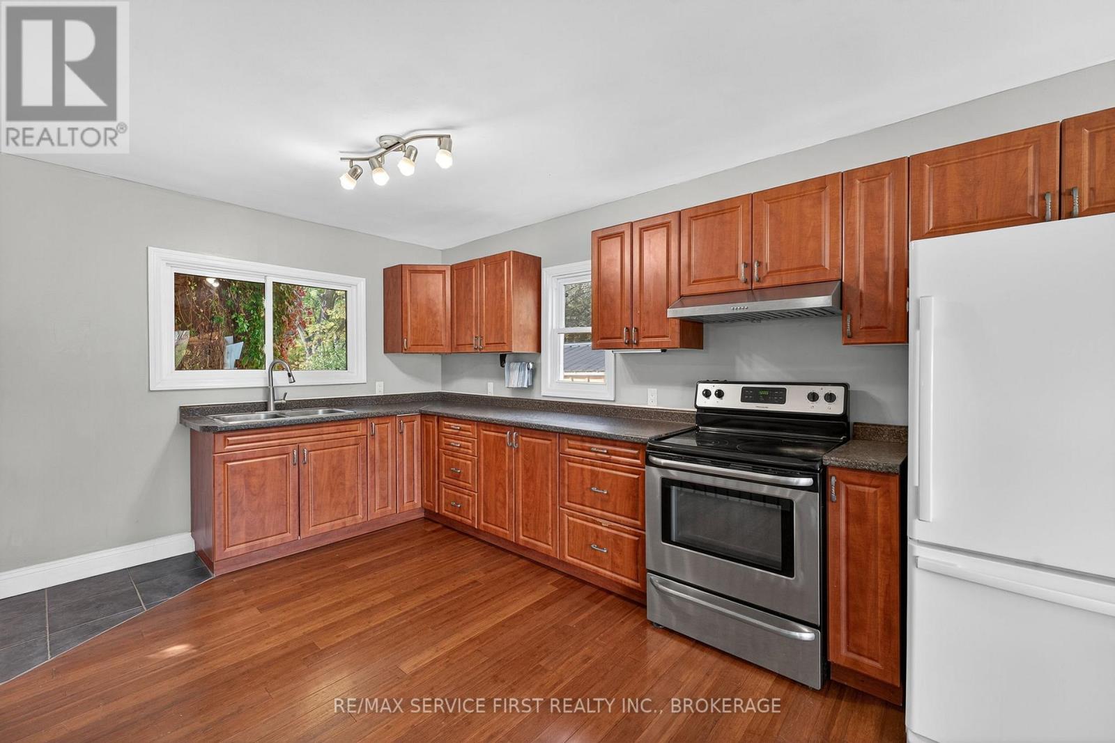 3007 Princess Street, Kingston (North Of Taylor-Kidd Blvd), Ontario  K7L 4V2 - Photo 7 - X12475670