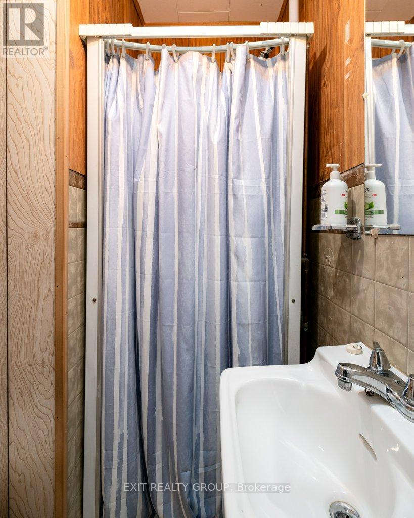 101 River Street E, Tweed (Tweed (Village)), Ontario  K0K 3J0 - Photo 21 - X12475685