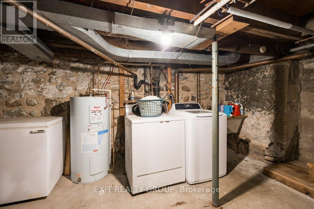 101 River Street E, Tweed (Tweed (Village)), Ontario  K0K 3J0 - Photo 28 - X12475685