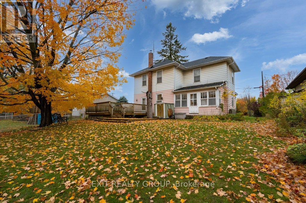 101 River Street E, Tweed (Tweed (Village)), Ontario  K0K 3J0 - Photo 32 - X12475685